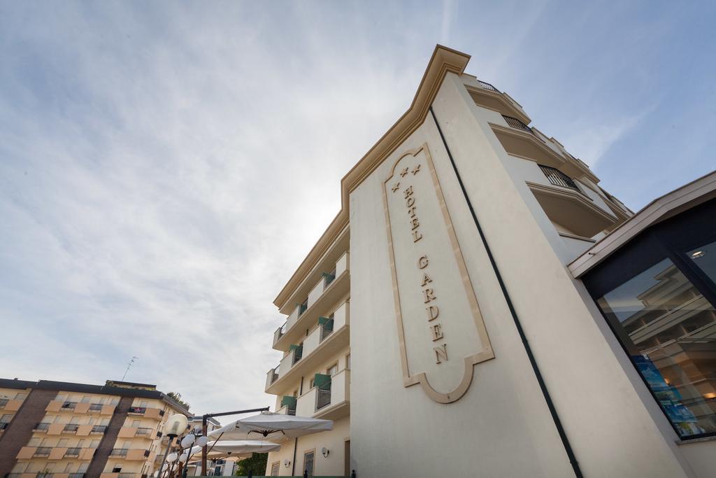 Hotel Garden チェゼナーティコ エクステリア 写真